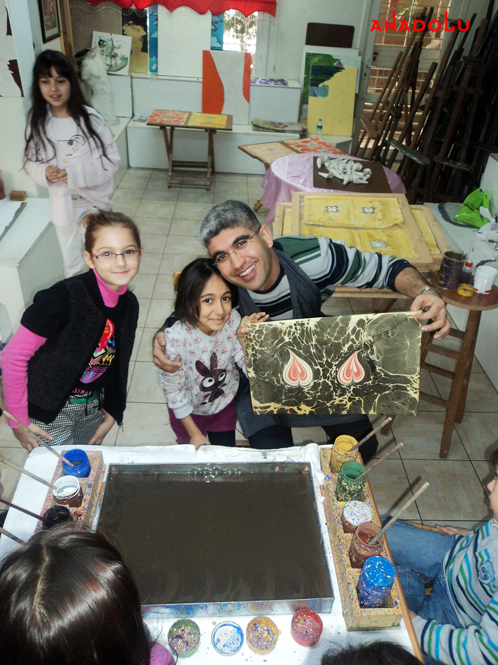 Çukurova'da Çocuklar İçin Ebru Kursları Başladı